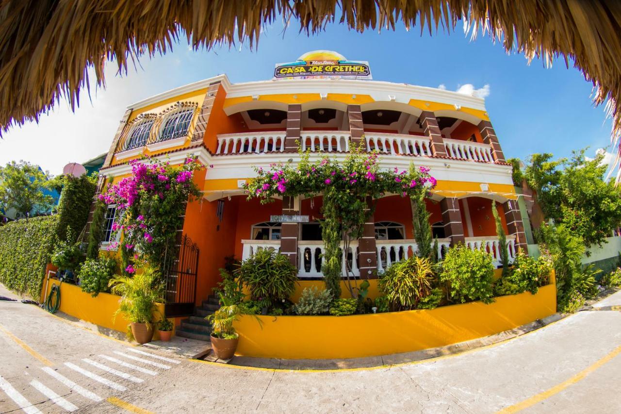Hostal Casa De Grethel Flores Exterior photo